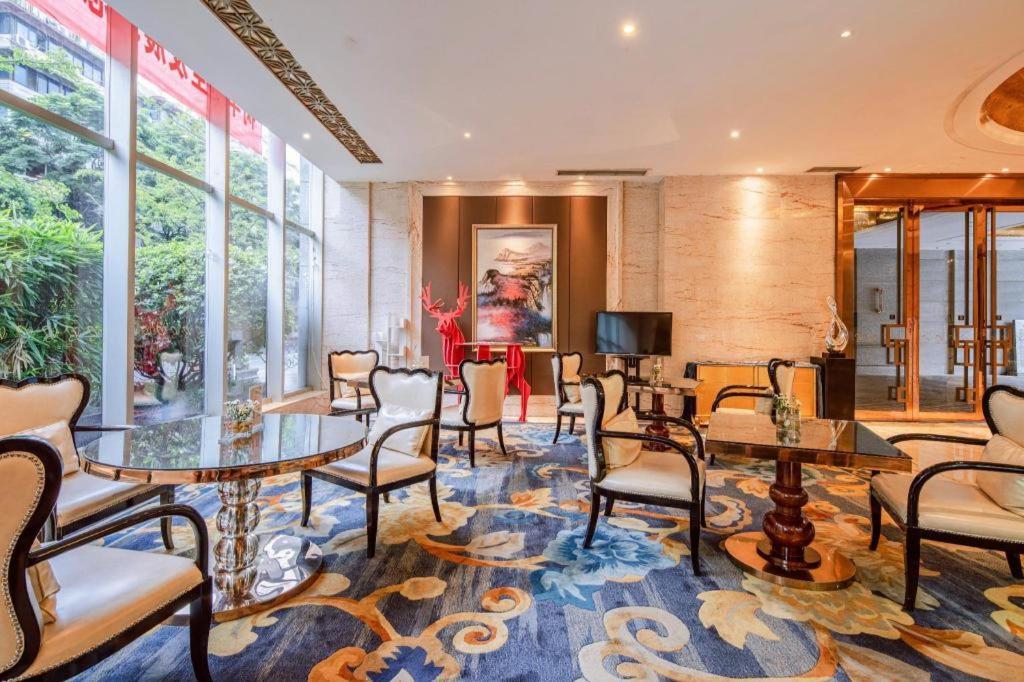 Chengdu Rising Butterfly Hotel Exterior foto