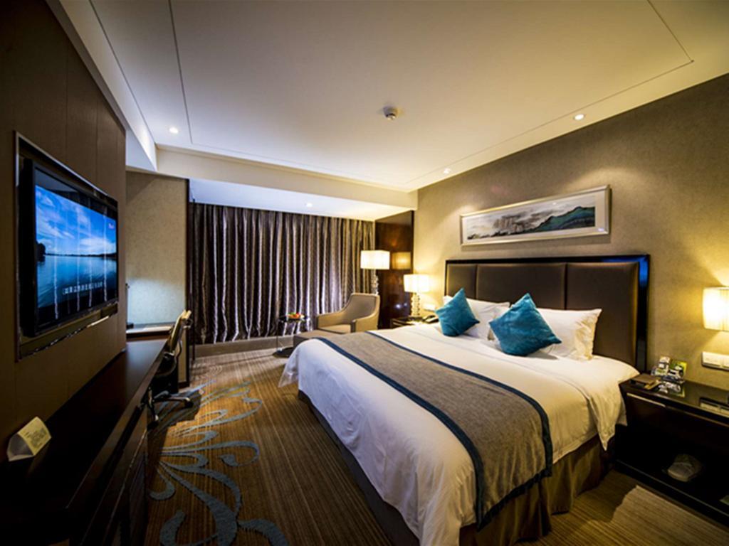 Chengdu Rising Butterfly Hotel Exterior foto